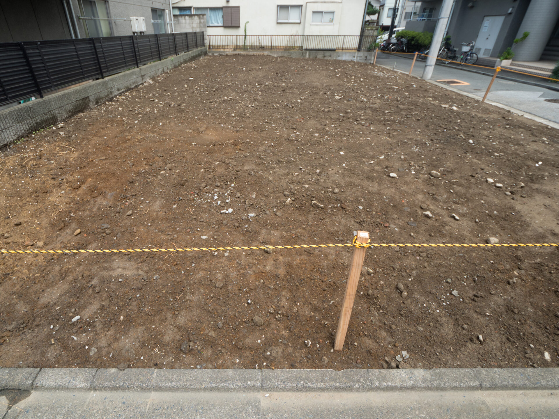 更地